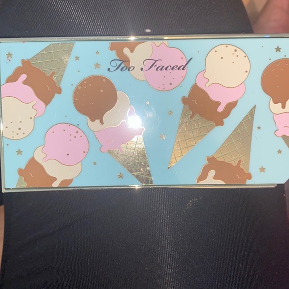 Too Faced highlighter